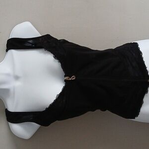 Heavenly Shape Wear Black Lace Trim Zip-Up Tank Top